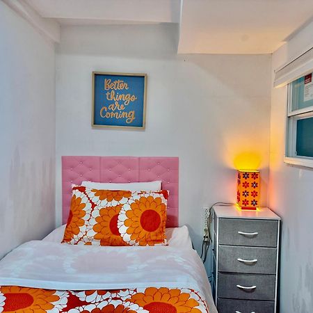Private Tiny Room On The 1St Floor With Shared Bathroom Near Airport And Downtown Seattte 西雅图 外观 照片