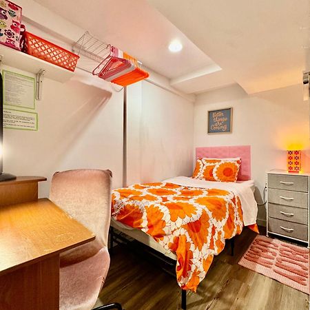 Private Tiny Room On The 1St Floor With Shared Bathroom Near Airport And Downtown Seattte 西雅图 外观 照片
