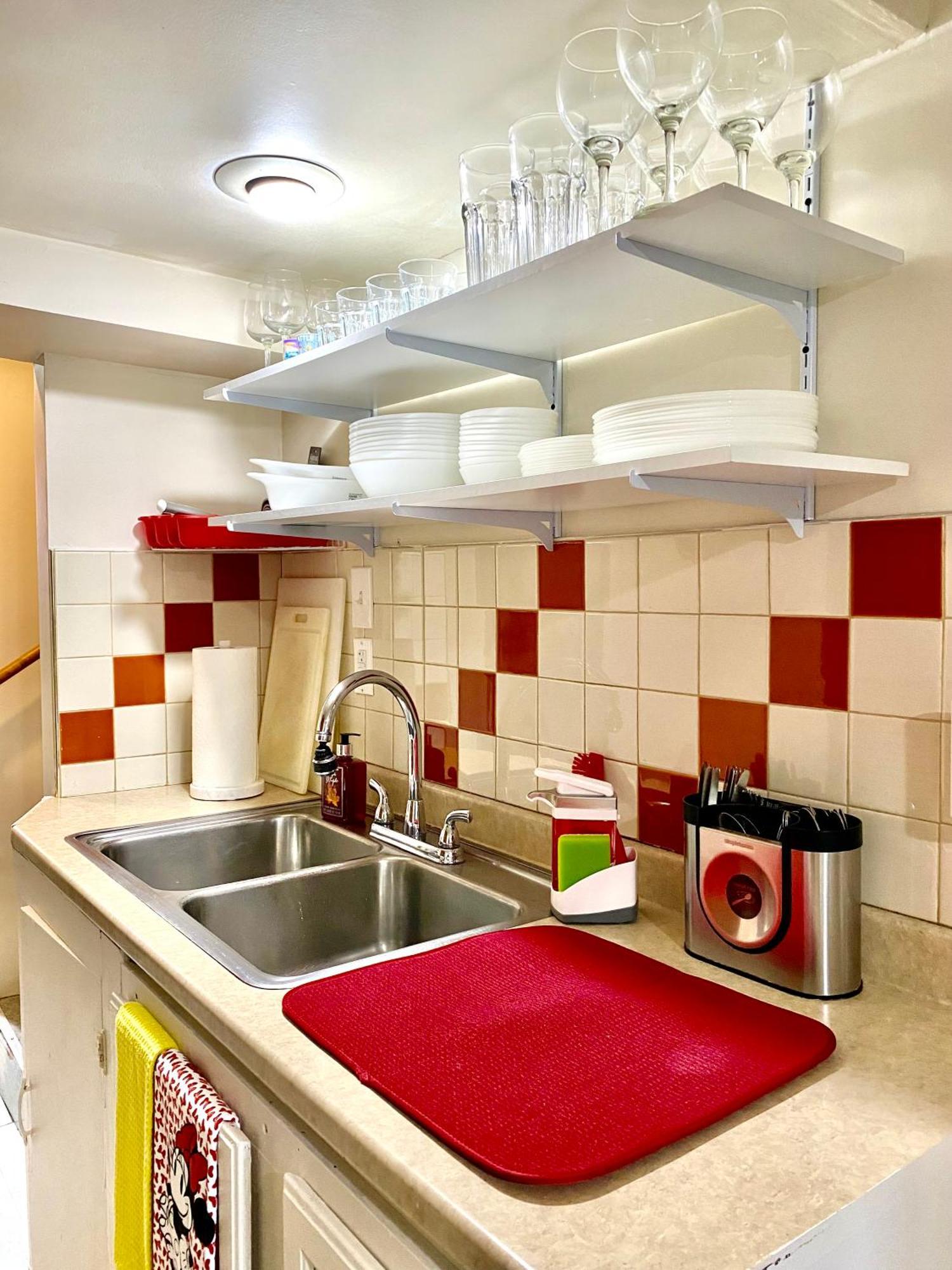 Private Tiny Room On The 1St Floor With Shared Bathroom Near Airport And Downtown Seattte 西雅图 外观 照片