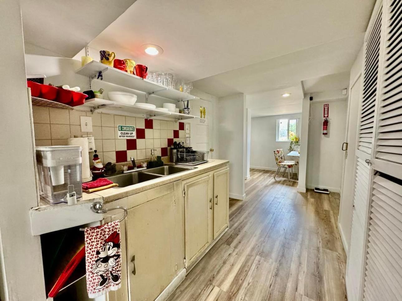 Private Tiny Room On The 1St Floor With Shared Bathroom Near Airport And Downtown Seattte 西雅图 外观 照片